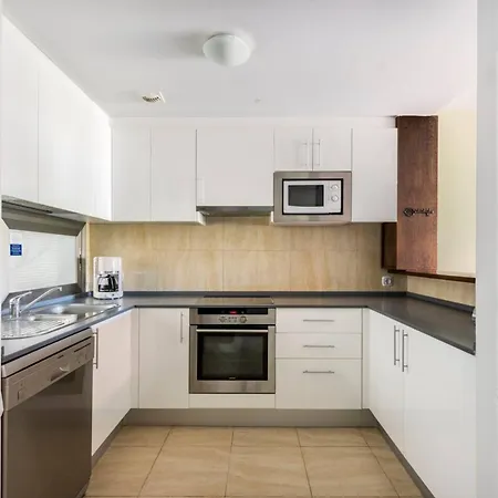 Luxe Met 3 Ensuite Badkamers, Terras Met Zicht, Prive Parkeren En Diverse Zwembaden Apartment *