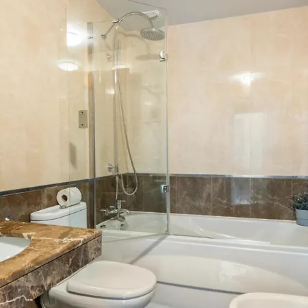 Luxe Met 3 Ensuite Badkamers, Terras Met Zicht, Prive Parkeren En Diverse Zwembaden Lejlighed *