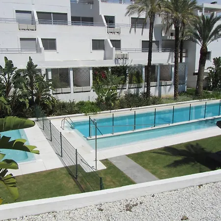 Lejlighed Luxe Met 3 Ensuite Badkamers, Terras Met Zicht, Prive Parkeren En Diverse Zwembaden La Cala De Mijas